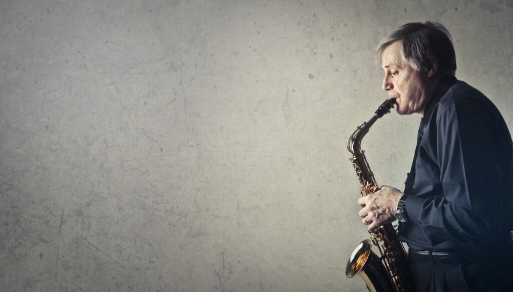 Musiker Saxophon Bekanntheit als Musikerin steigern – lohnen sich Verzeichnisse